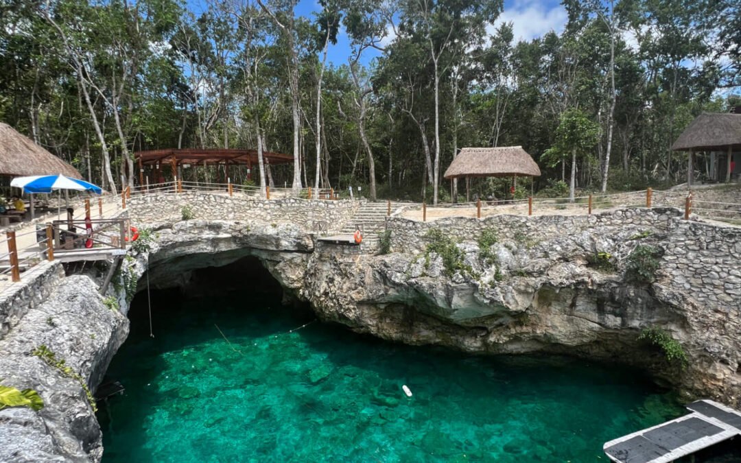 Tour de Cenotes Privado: Explora lo Auténtico del Caribe Mexicano